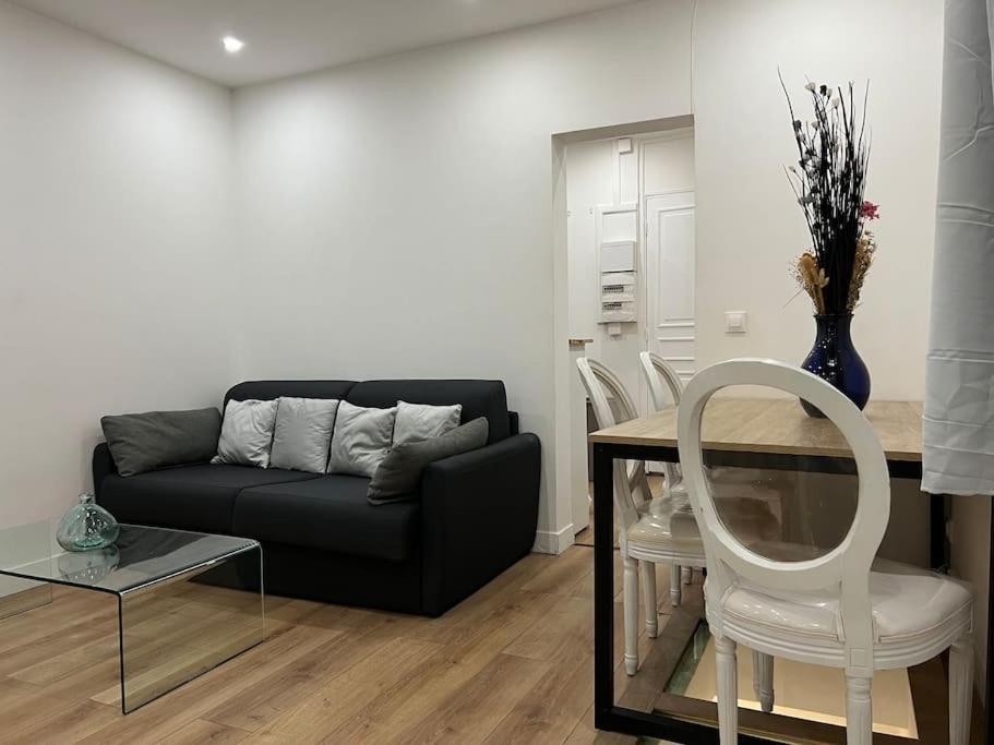 3 Pieces Au Calme Avec 1 Acces Independant Apartment Париж Екстериор снимка