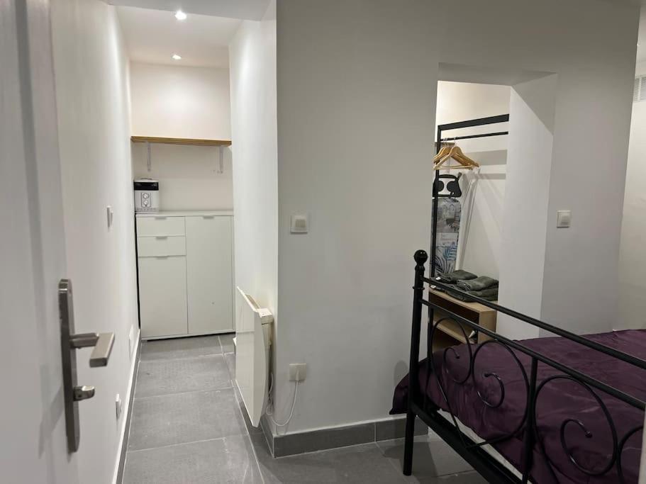 3 Pieces Au Calme Avec 1 Acces Independant Apartment Париж Екстериор снимка